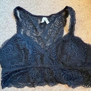 MUDD Black Lace Padded Cross Back Bralette-Size Medium-EUC